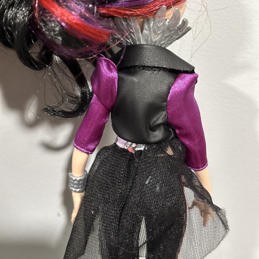 Ever After High Raven Queen School Spirit Mattel Doll - Picture 8 of 8